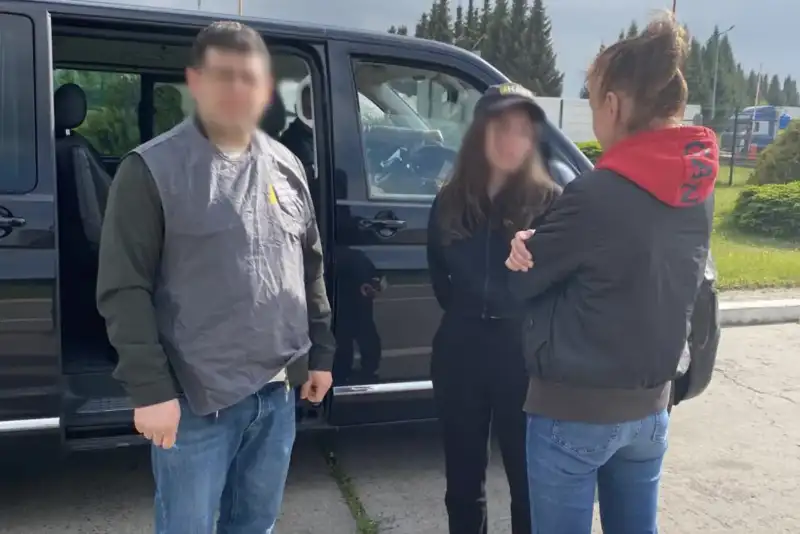З Німеччини екстрадували підозрювану у справі про розкрадання держземель на 1,8 млрд гривень