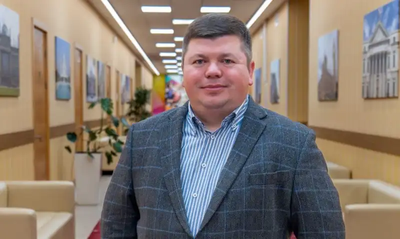Бахматов на чолі, Зантарая в резерві: Банкова змінила керівництво столичних районів