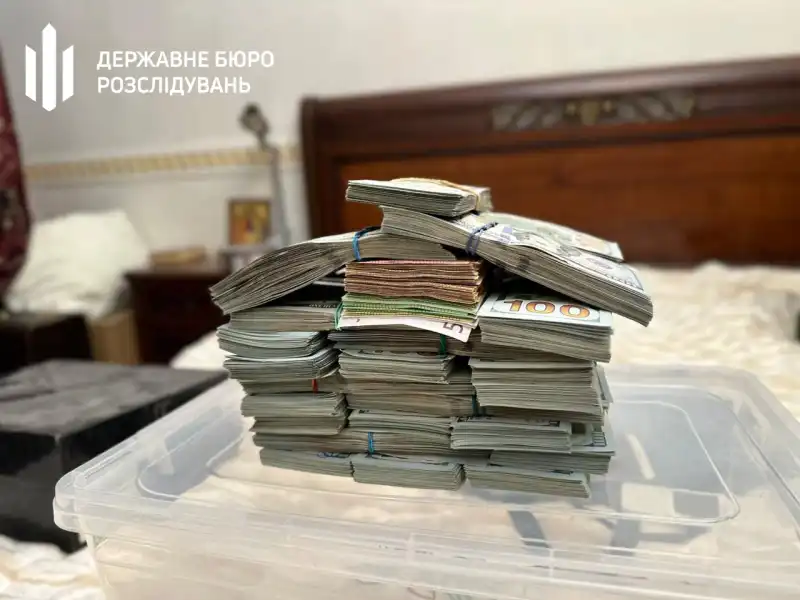 Схема ухилення за $15 тисяч: у Києві викрили масштабний бізнес на фіктивних довідках