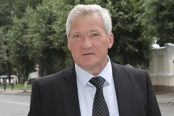 Російський опозиціонер обурився вилученням пляшки горілки на литовському кордоні