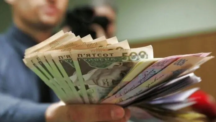 В Україні зросла кількість справ щодо боргів із зарплати: найбільші порушники та проблемні регіони